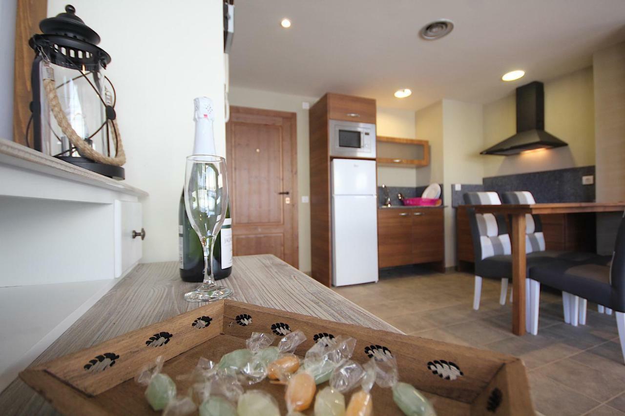Romantic Loft Salas de Pallas エクステリア 写真